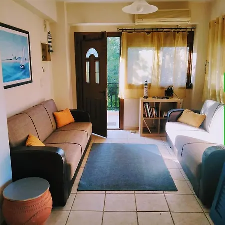 Apartment Ormos House *