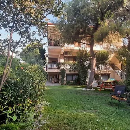 Ormos House