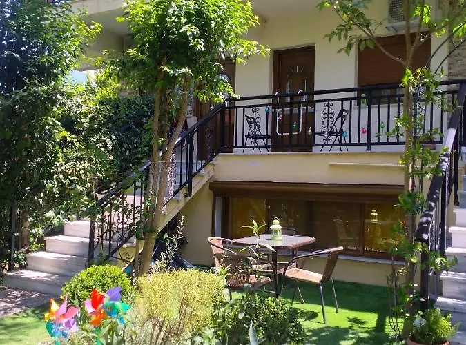 Ormos House * 奥马斯帕纳吉亚斯