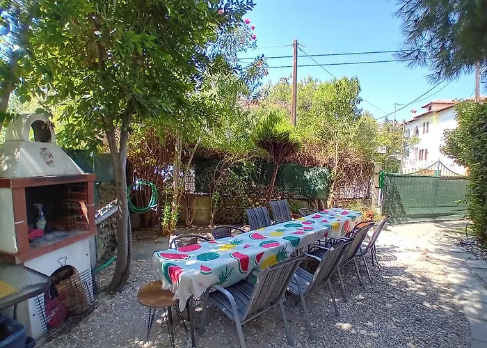 Ormos House 公寓 *